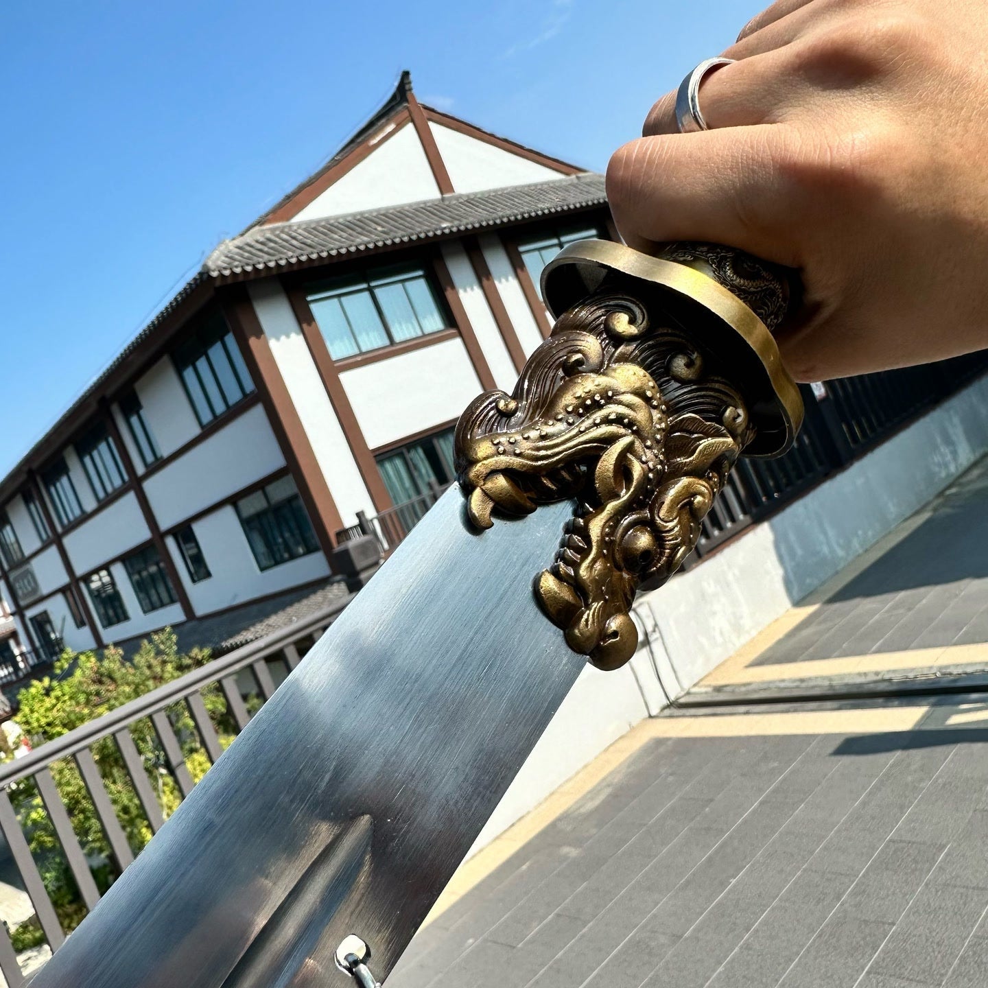 Integrated Outdoor Broadsword