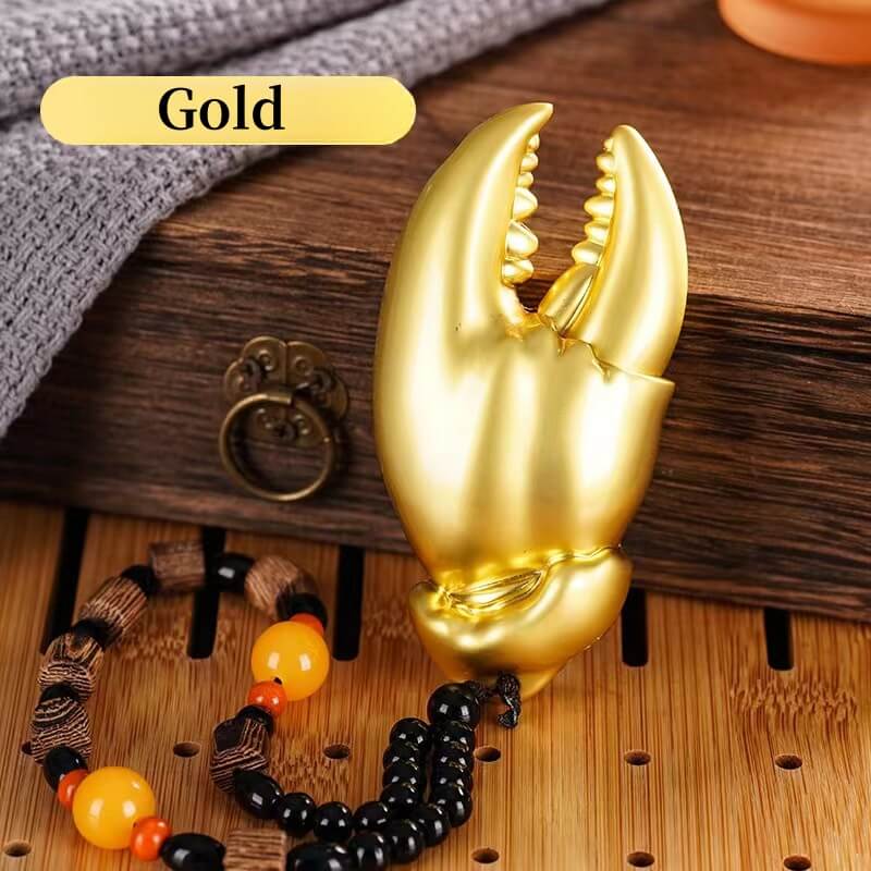 Crab Pincer Lighter With A Beautiful String