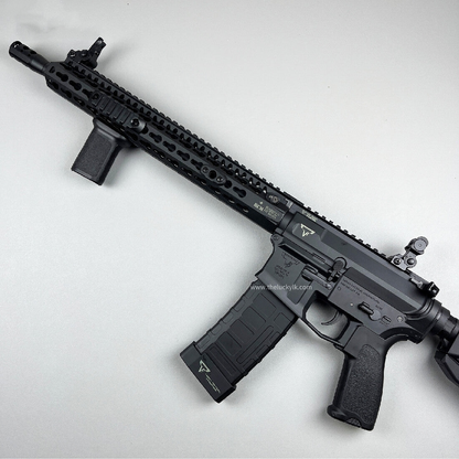 TTI TR1 Gel Blaster With Forward And Backward Movable Bolt