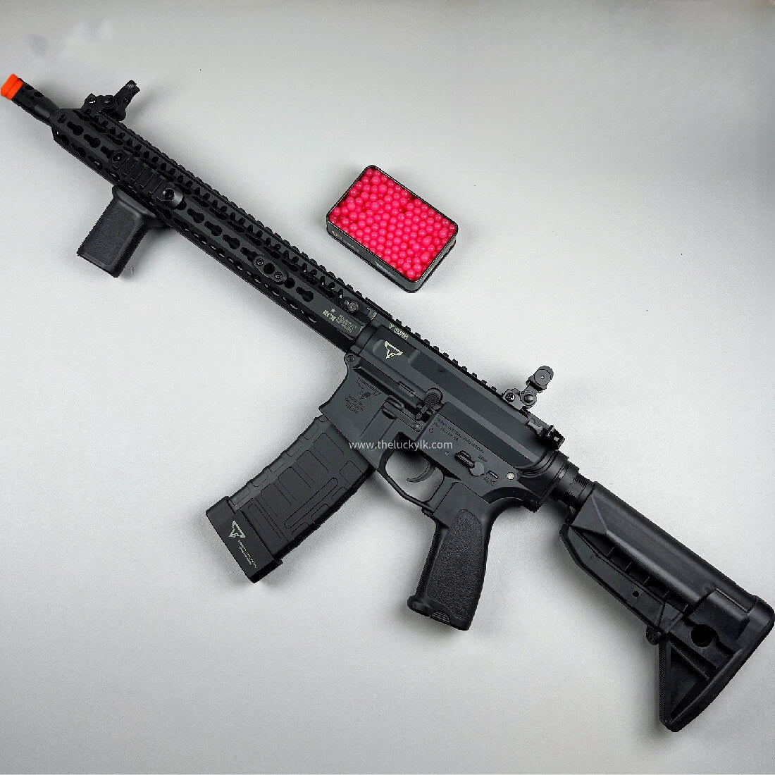 TTI TR1 Gel Blaster With Forward And Backward Movable Bolt