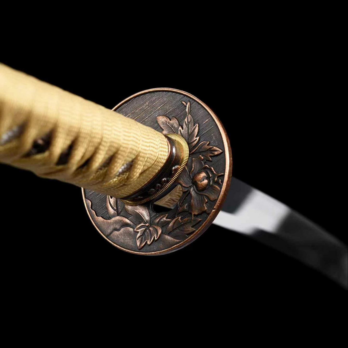 Handcrafted Japanese Samurai Sword Spring Steel Magpie Dance