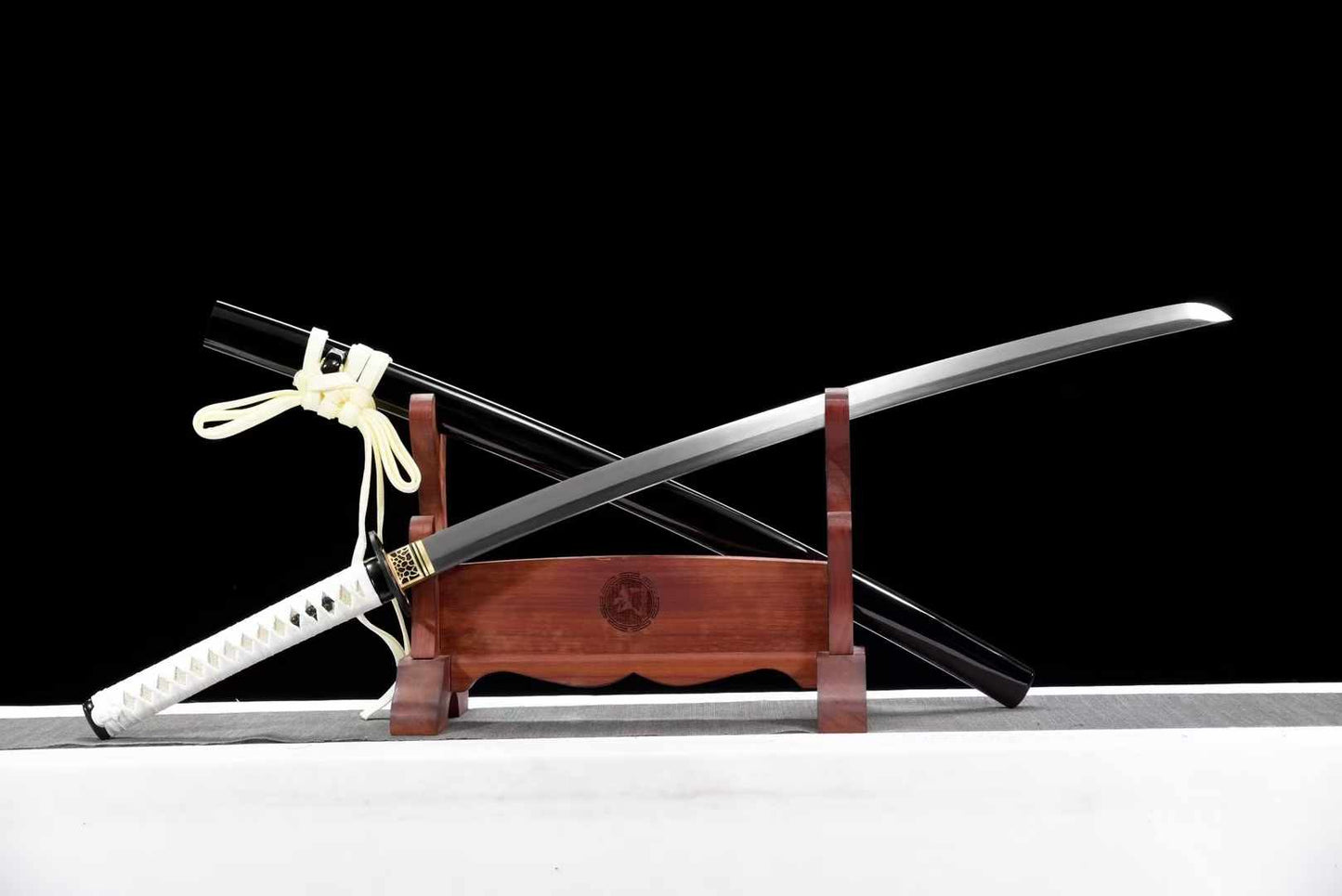 Handcrafted Japanese Samurai Sword Spring Steel Fox Hunt