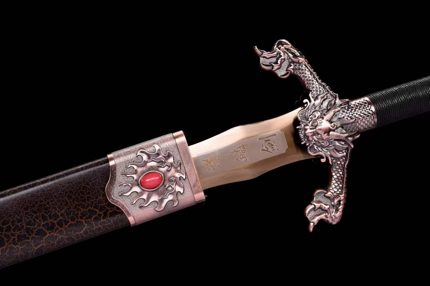 Handmade Dragon Scale  Spring Steel Chinese Sword With Gold