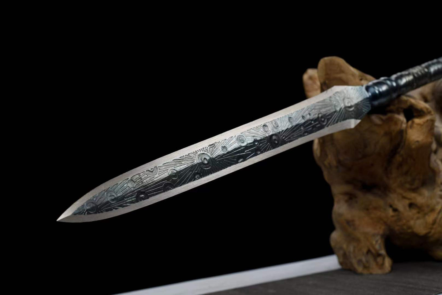 Handmade Overlord Gun Turn Pattern Steel One-piece forging